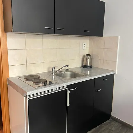 Tiffany In The Center